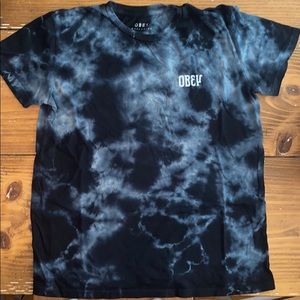 Obey tee